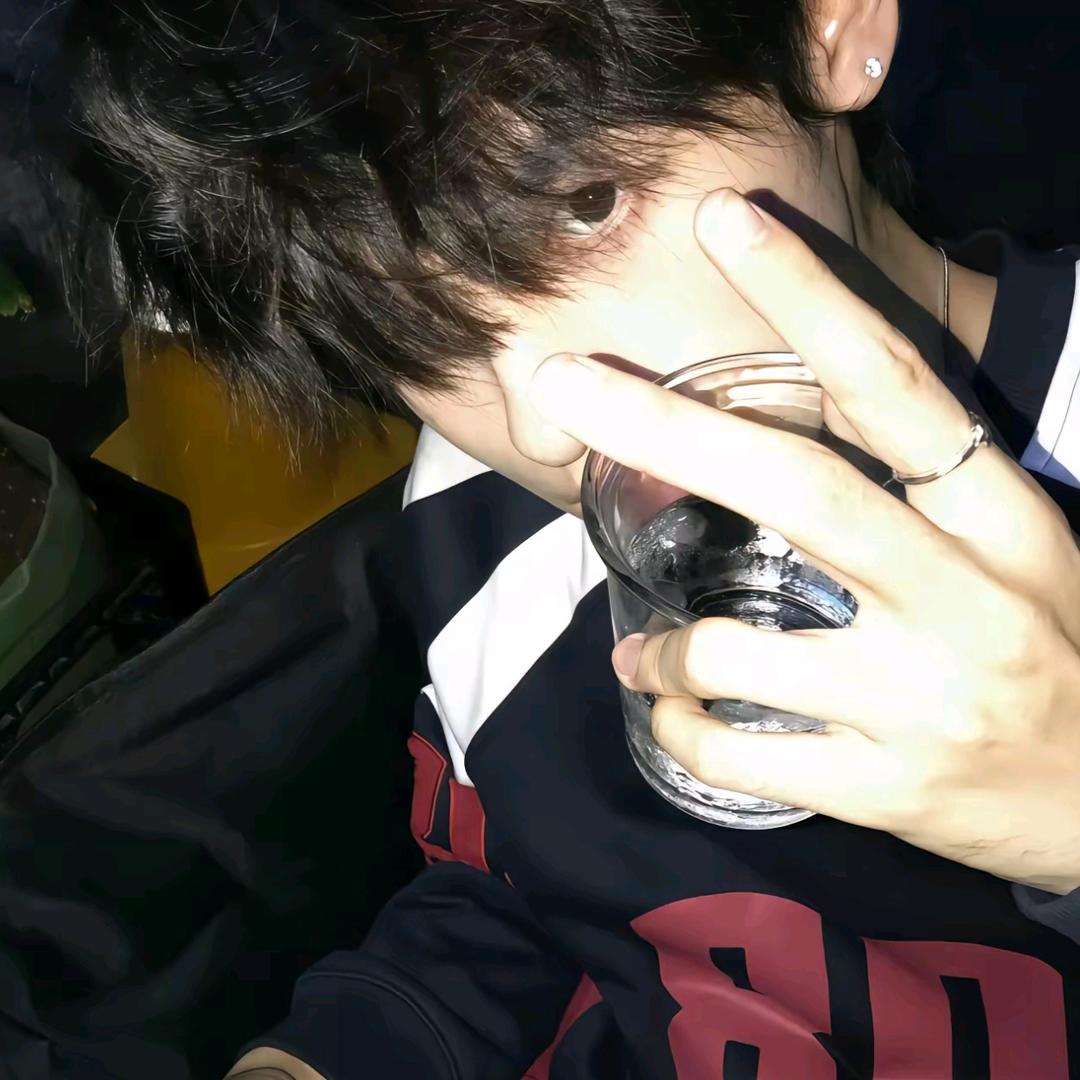 低保偷塔大爷🅴