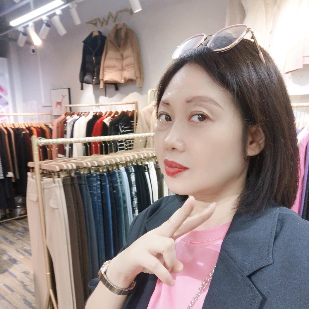 悦色服装服饰店官方号
