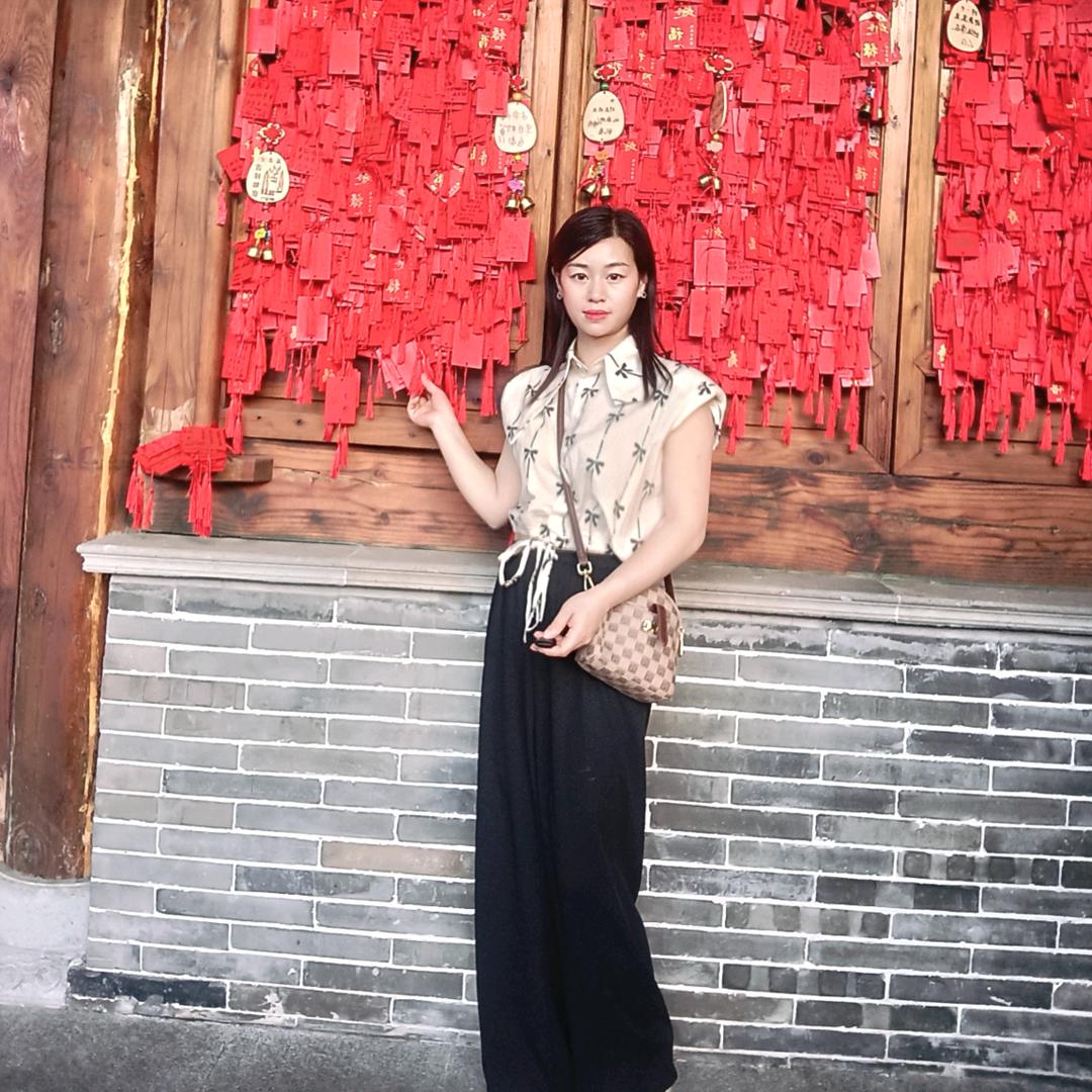 . 拿青春赌未来の姑凉