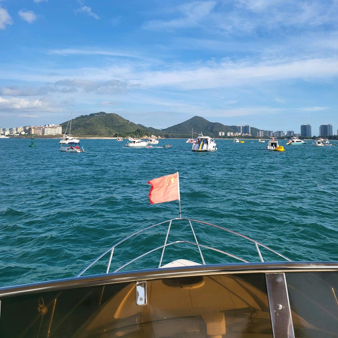 星空下的蓝海