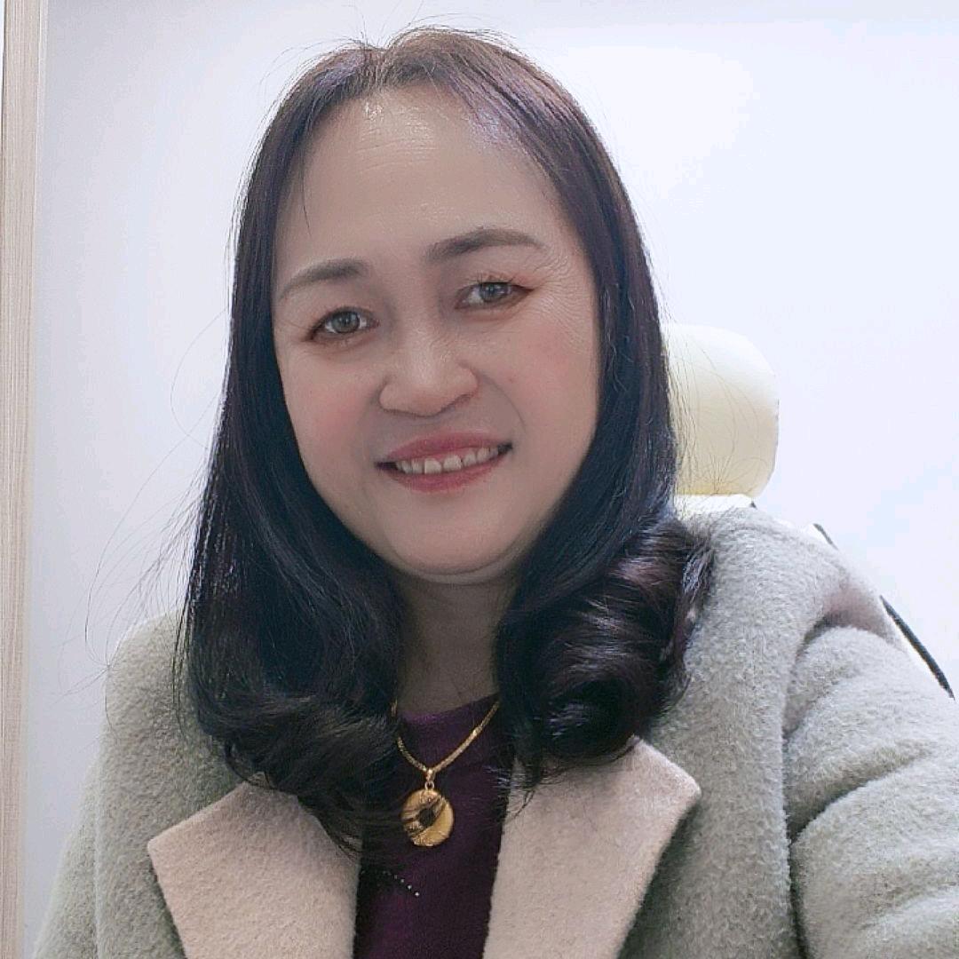 付姐((早上八点半一九点开播))