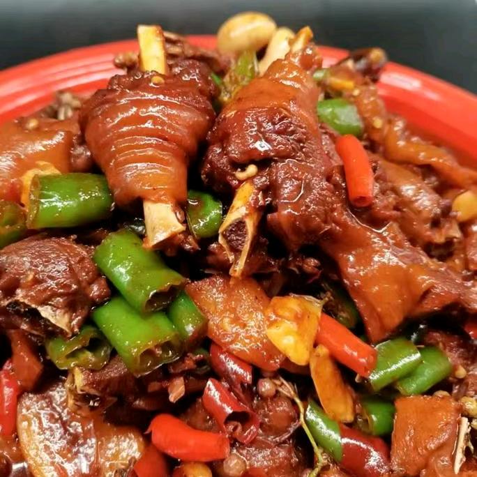 正在努力的90后小叔