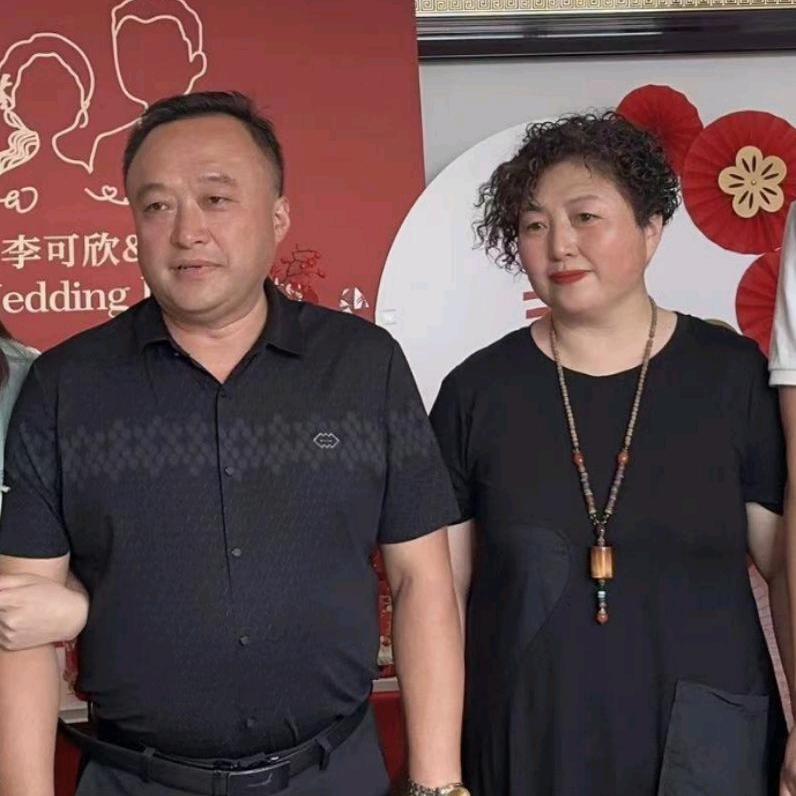 批发袜子.内衣.打底裤