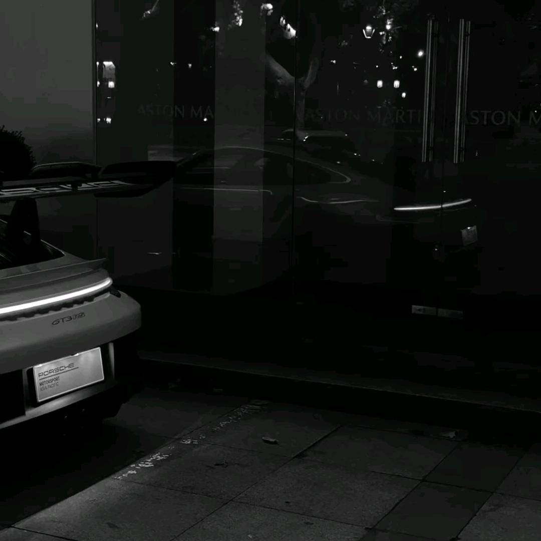 嘉铭，