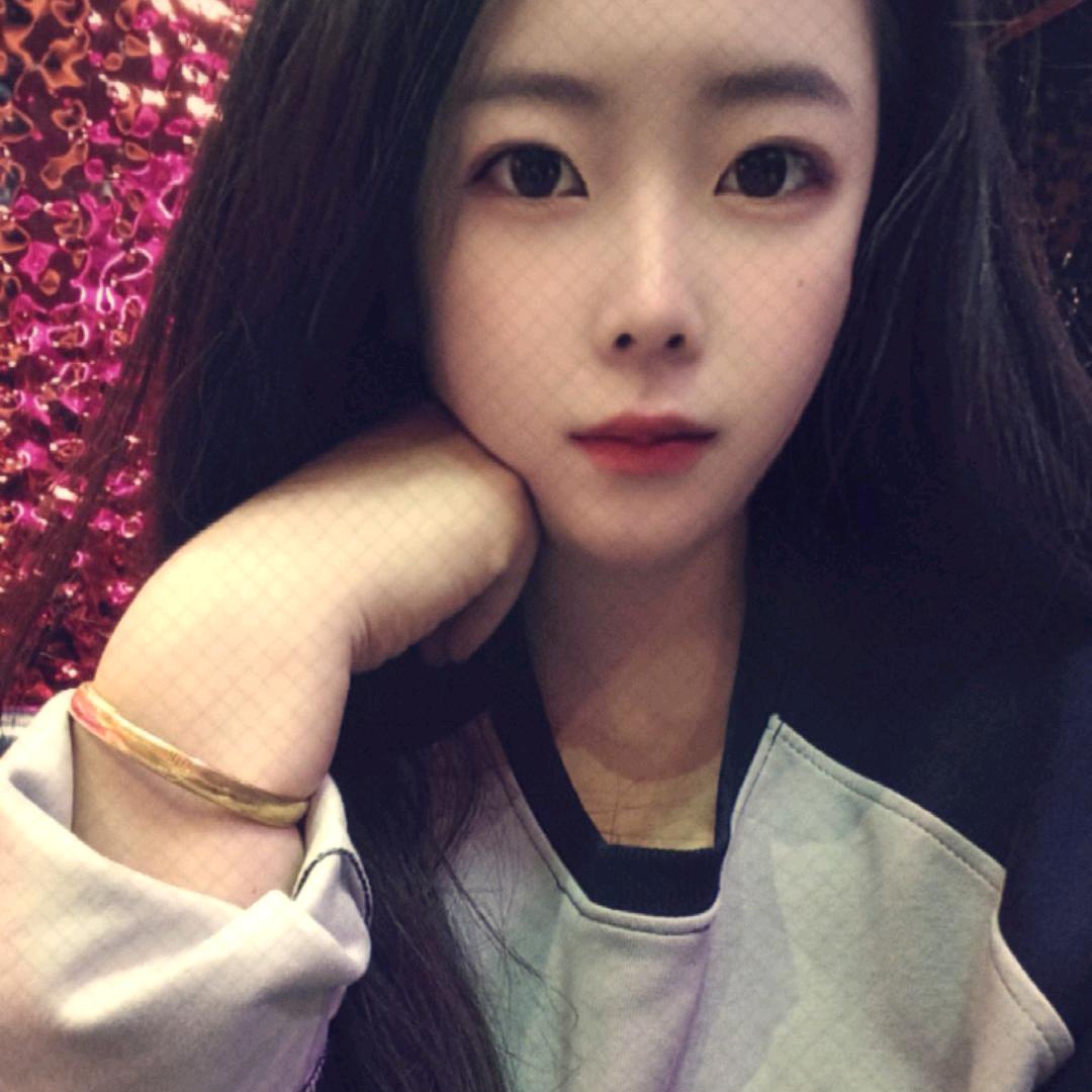 ᥫᩣ: Li •͈ᴗ⁃͈ ✧na