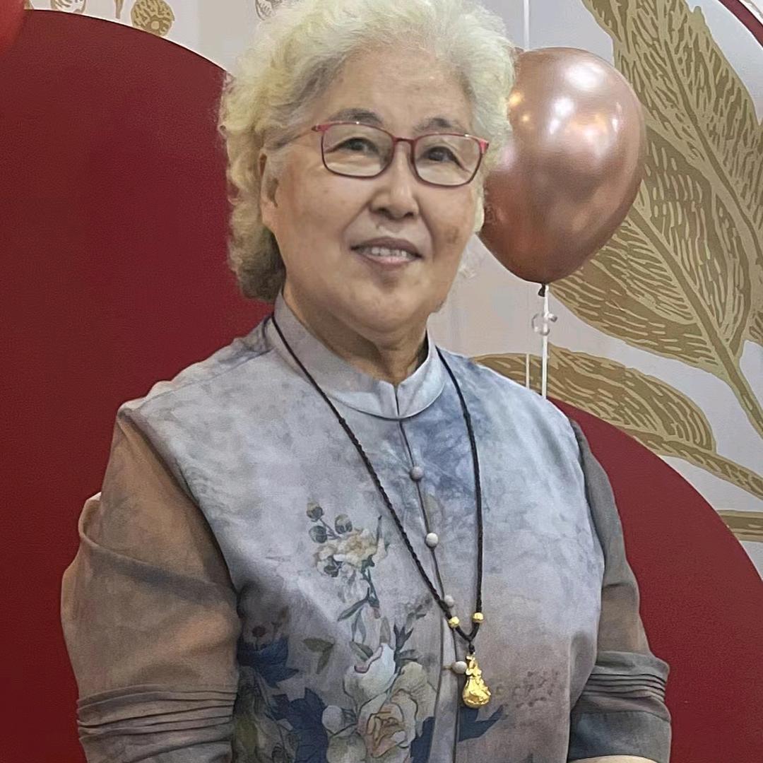 初兰芳，早上6：10分开播