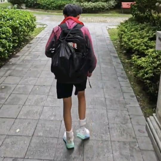 妞妞麻麻