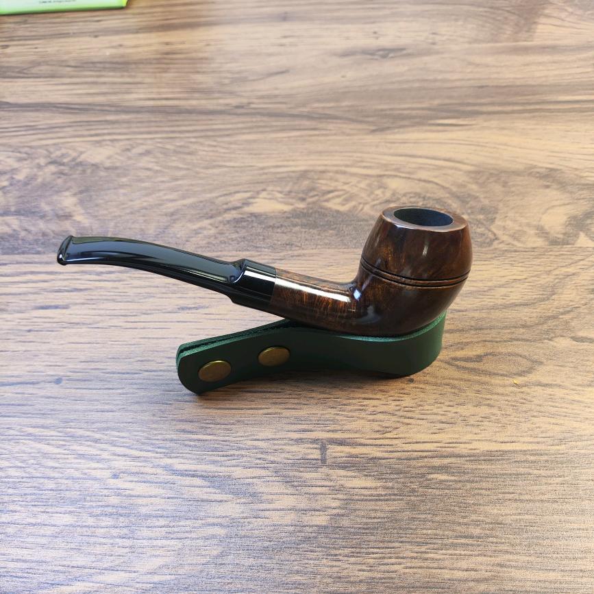 里斯烟斗