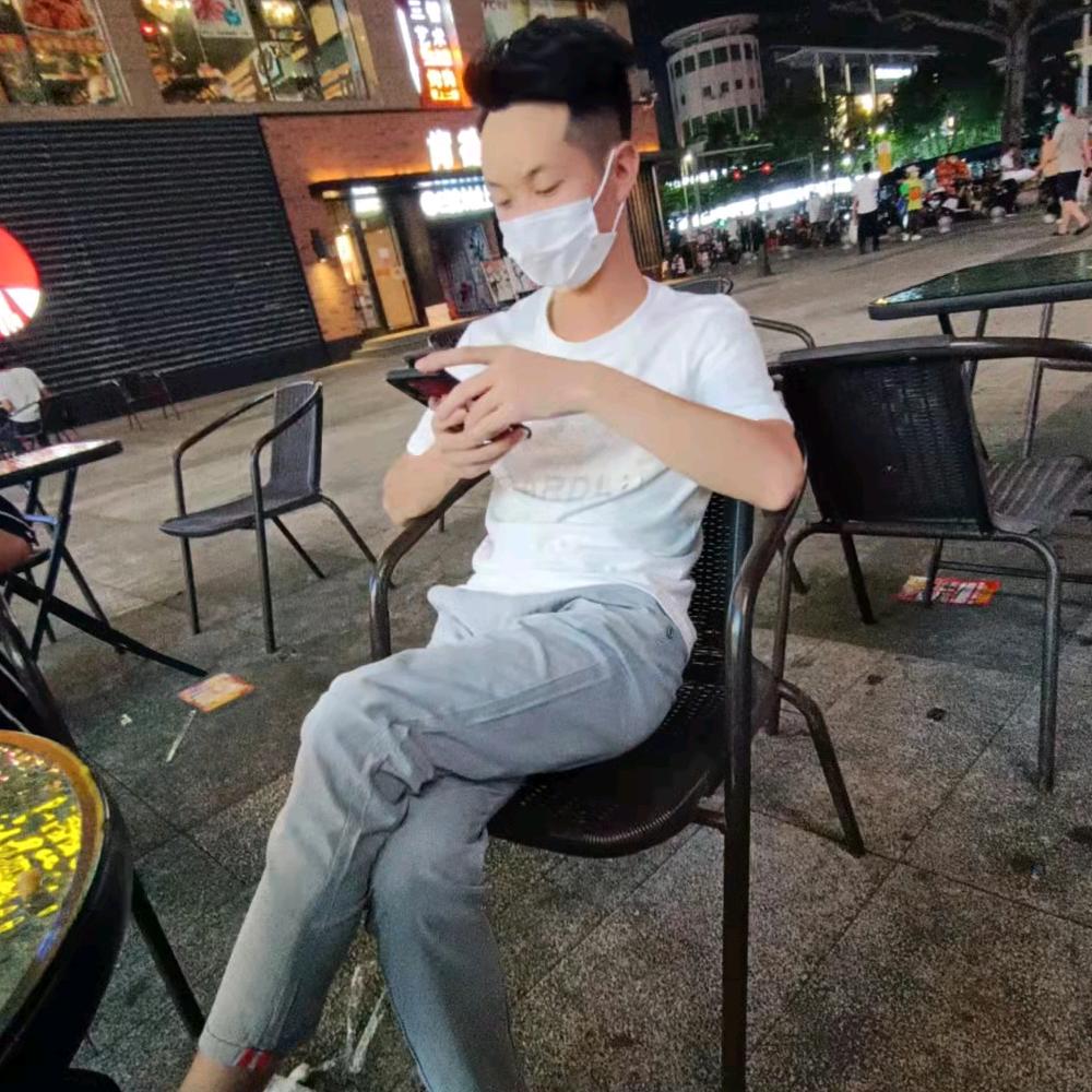 喽❤️小 TING✌️