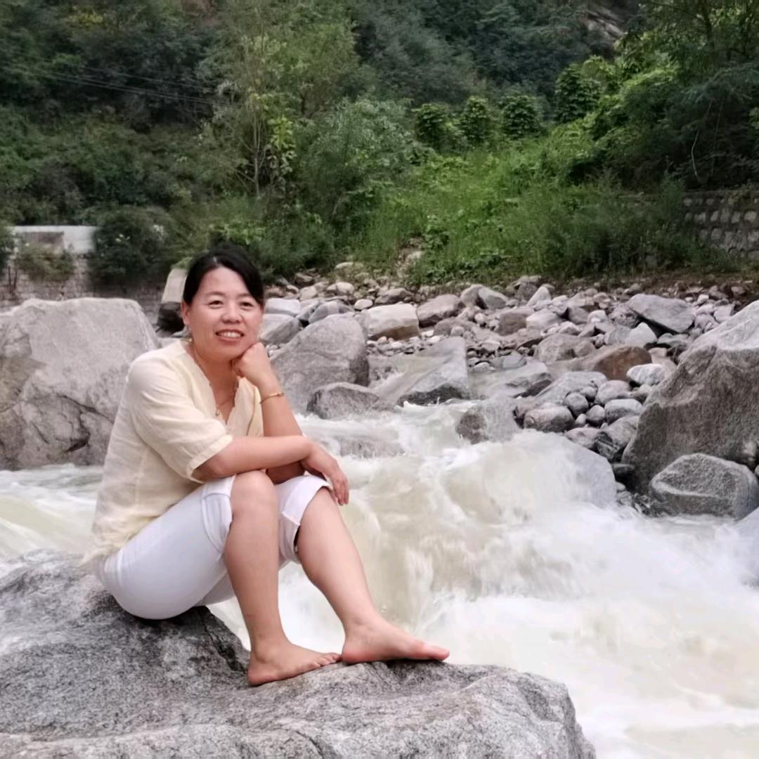 萍水相逢