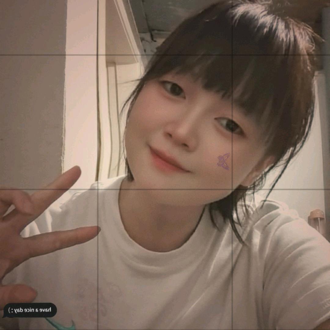 翩然