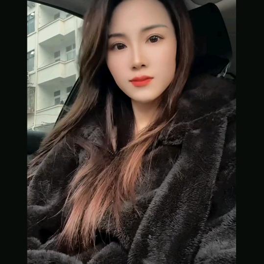 艳子☞🐏