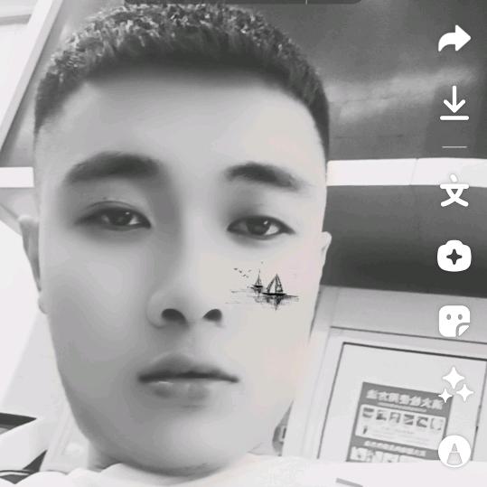 豆哥米朵粑粑♡