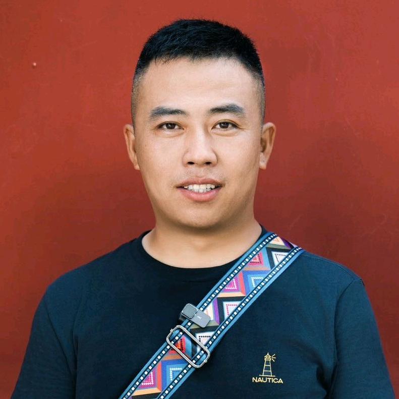 小梁导游小号