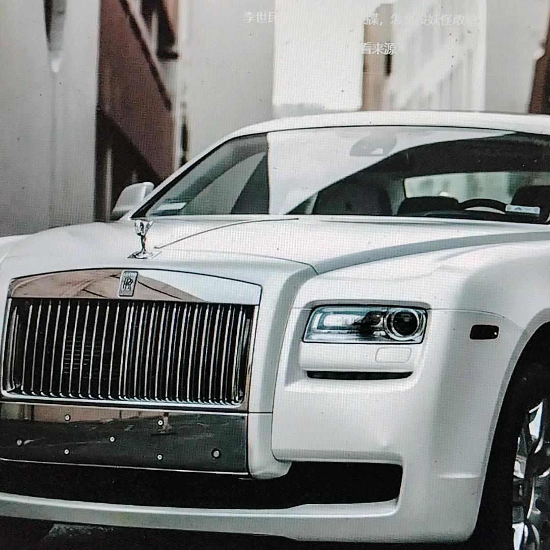 卖豆腐的老男孩儿🙃