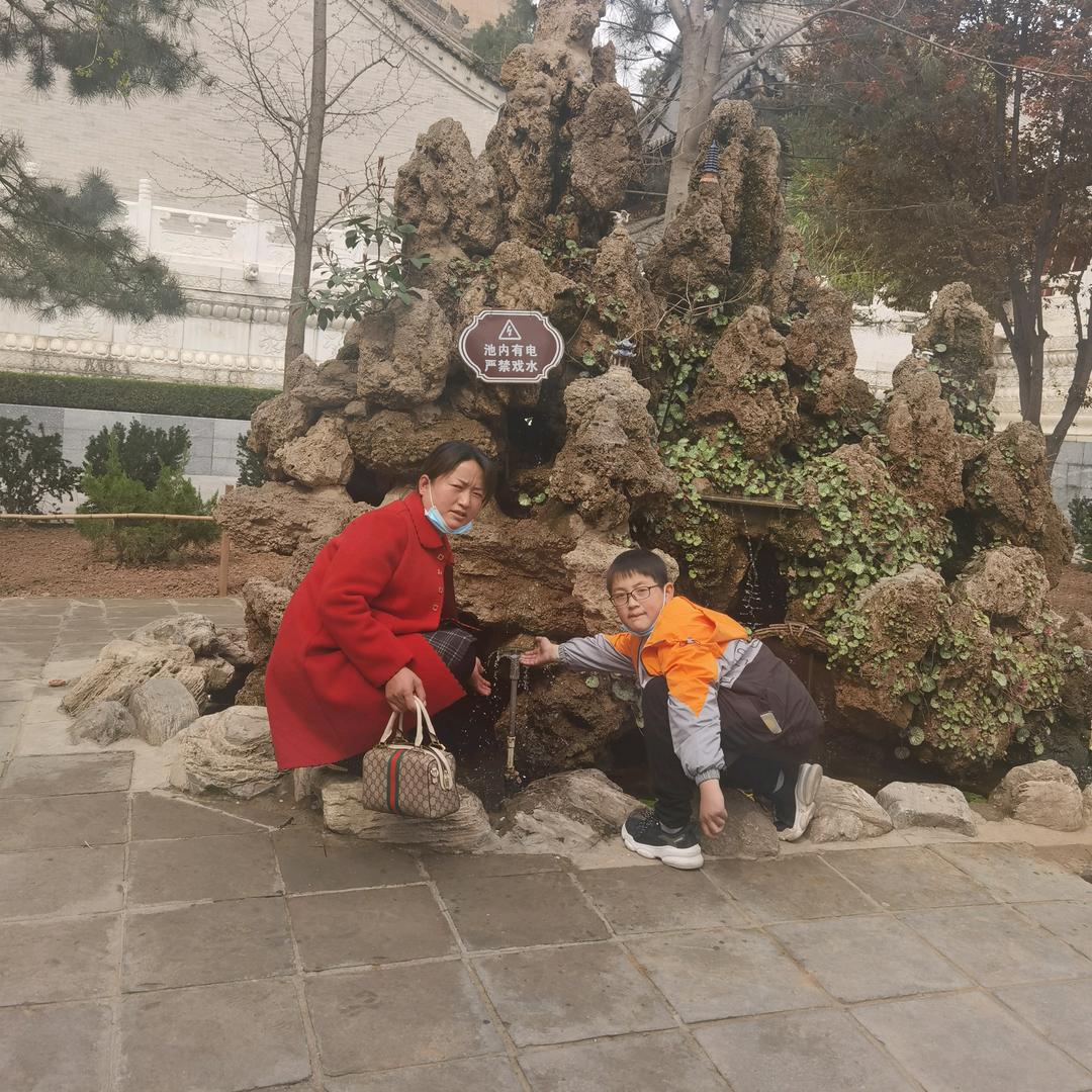 杨粉玲