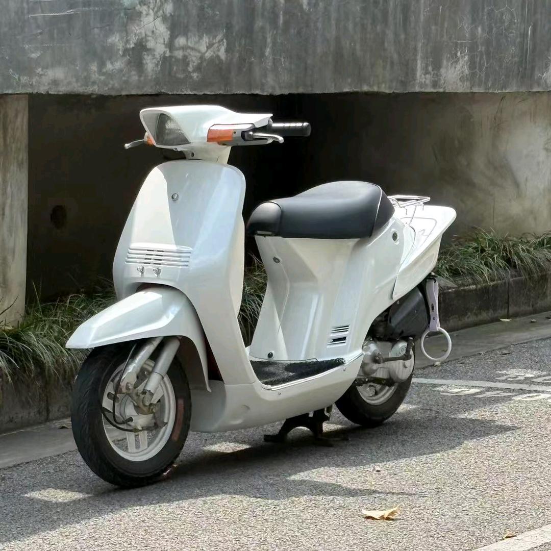 𝒃𝒓𝒊𝒈𝒉𝒕