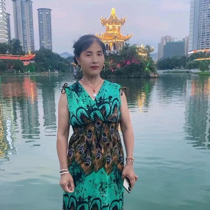 德江乐队张月娥