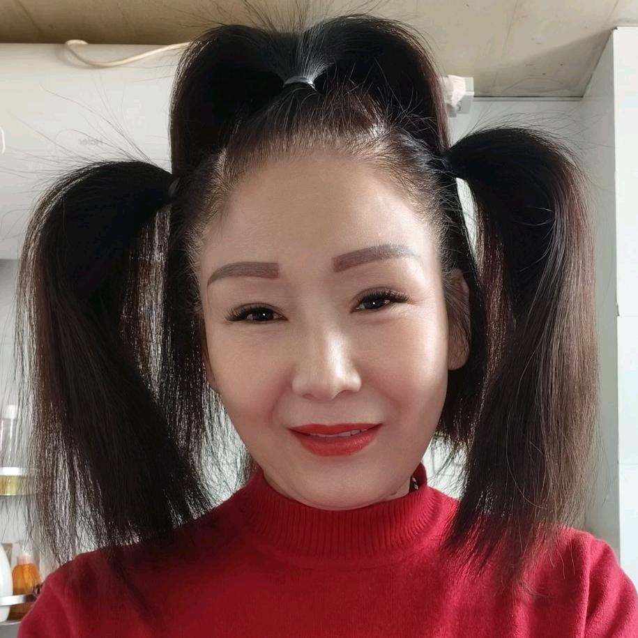 傻女人(🎤)