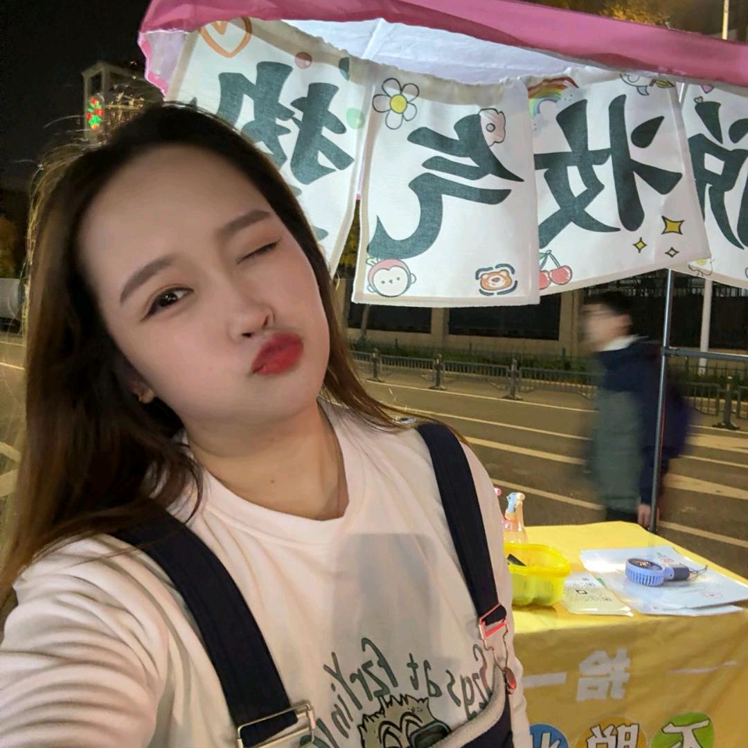 95后宝妈摆摊记