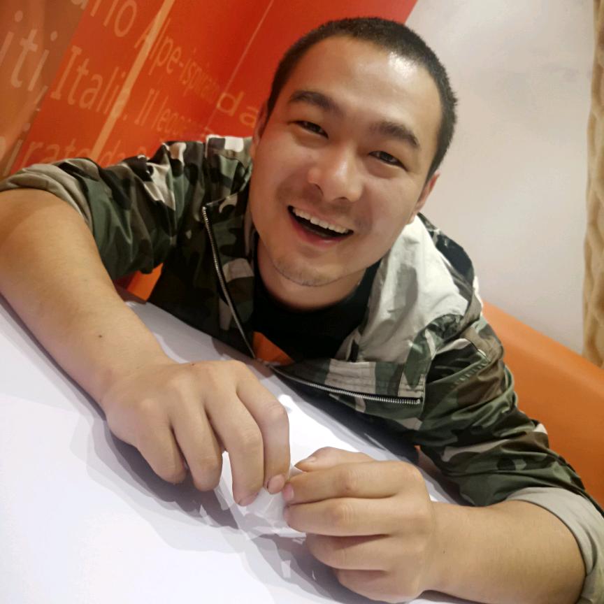 小谷  同学