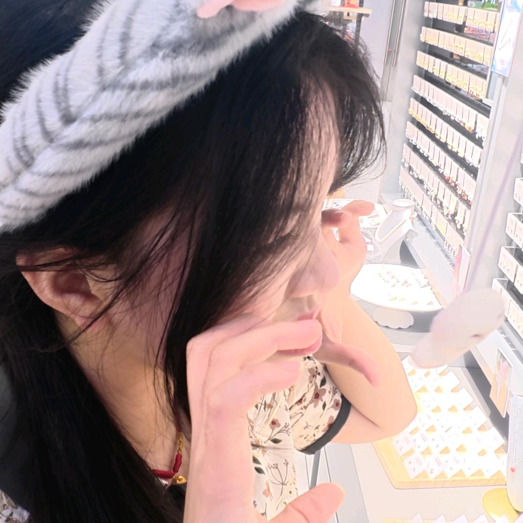 想好好睡觉.🍂