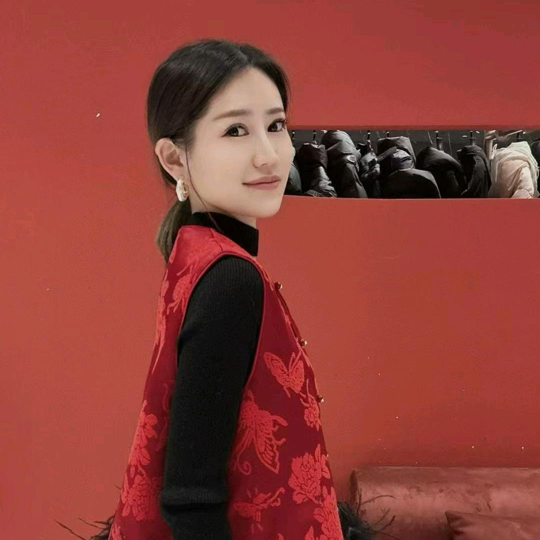 吃饱饱吖
