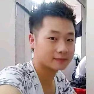 咕嘟咕嘟冒水泡