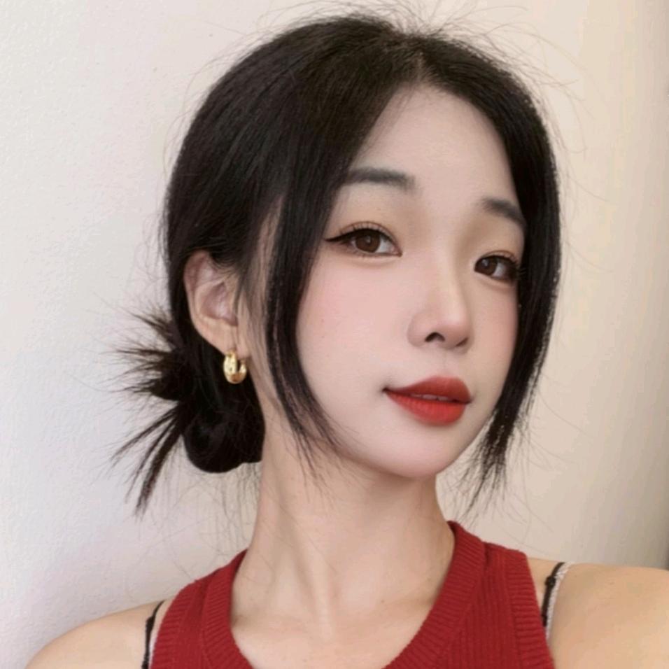 怀中猫💕