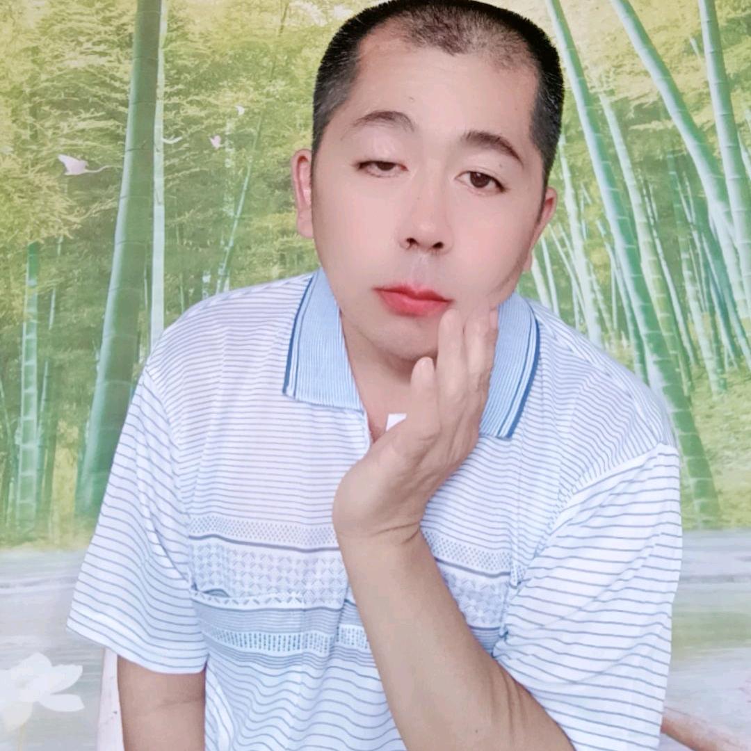 小杜👤小号🎤（大号16点开播）