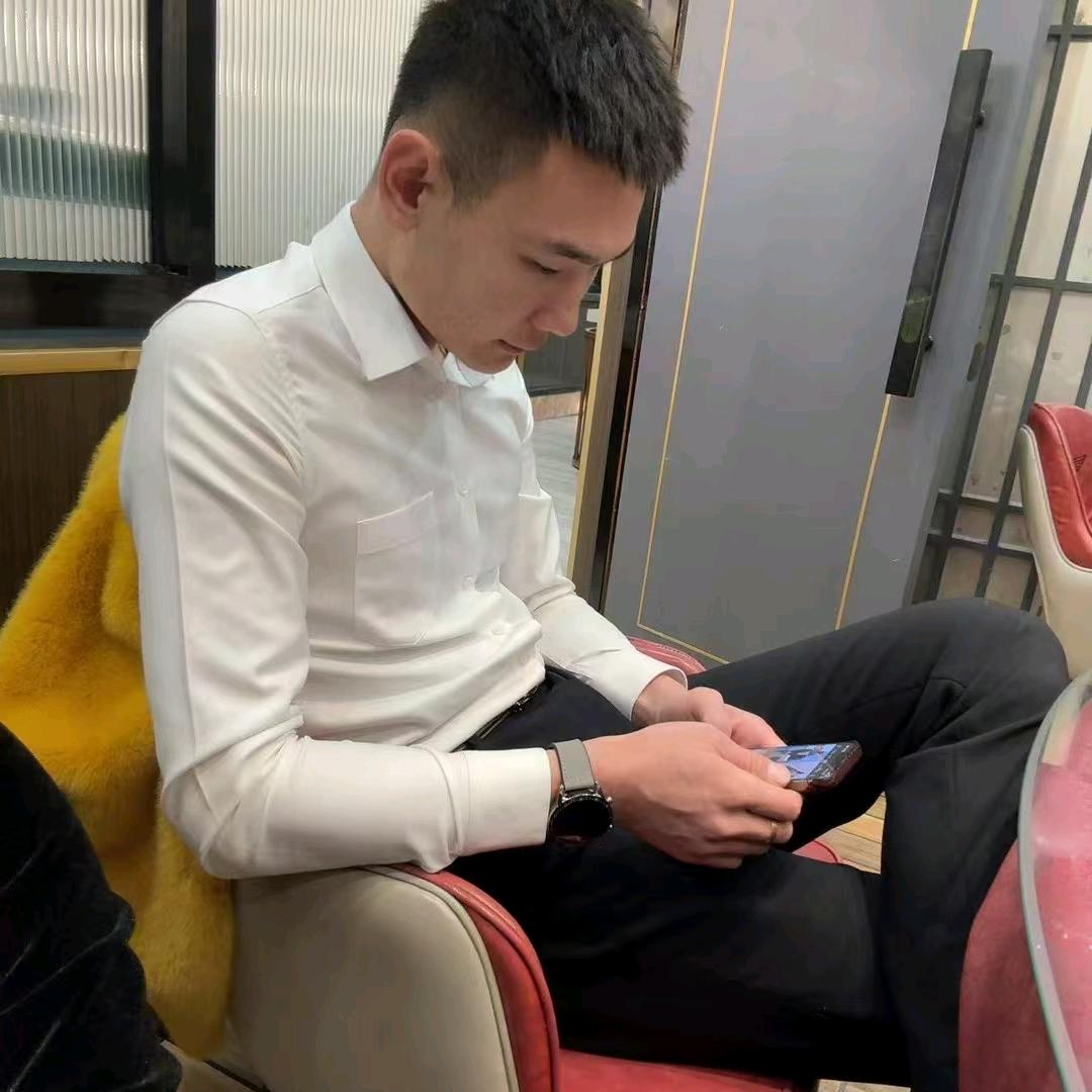 卖车的三毛猴🐒