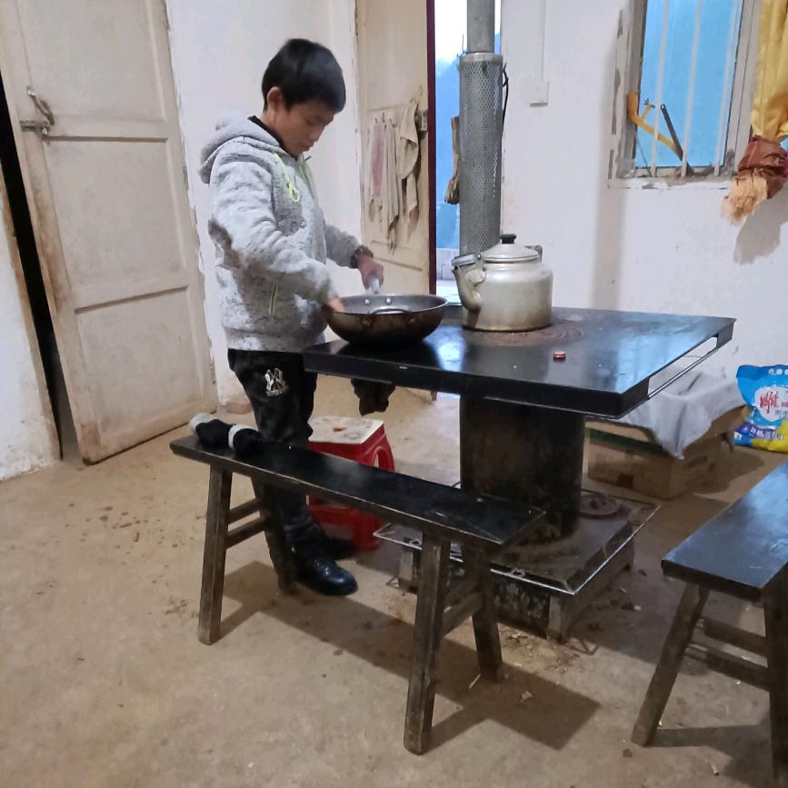 还是忆梦吖！