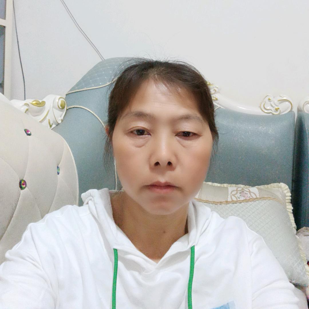 杨小琴