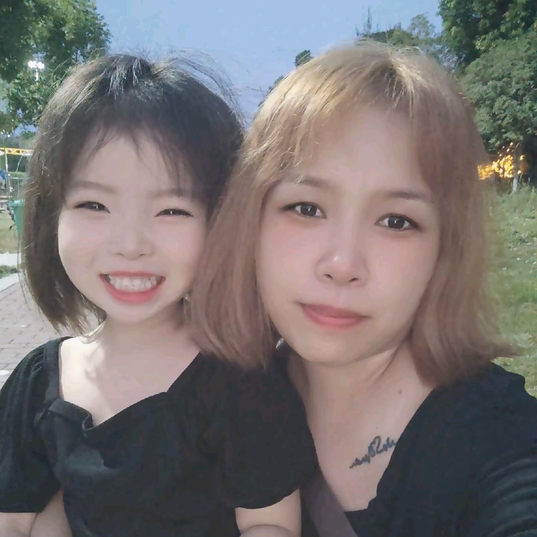 徐小瑾（记录生活）