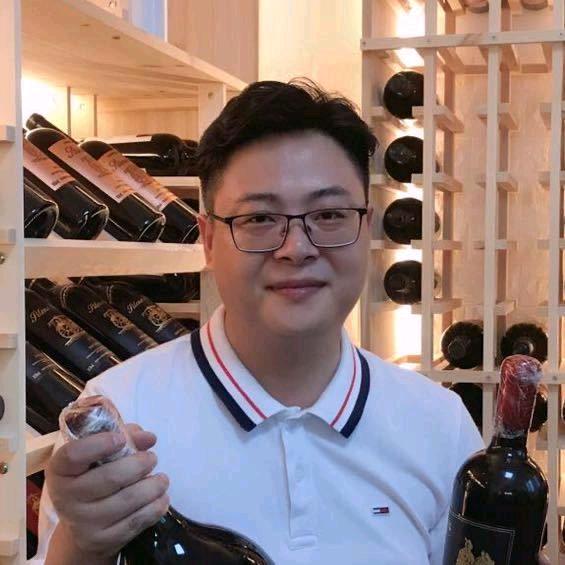 人中龙凤-我都说不喝了