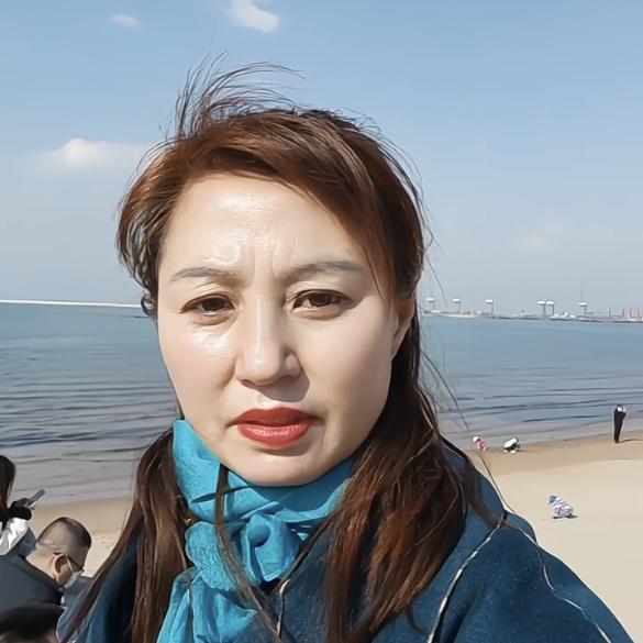 东宝琨氦百货商行