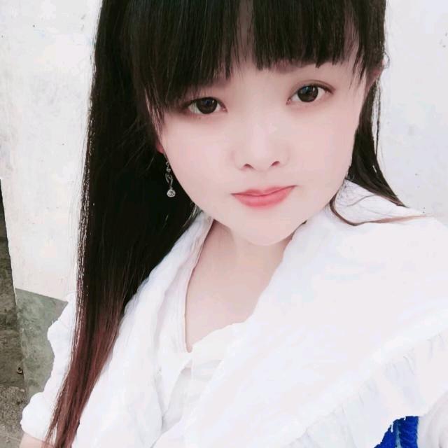 এ浅笑不语꧔