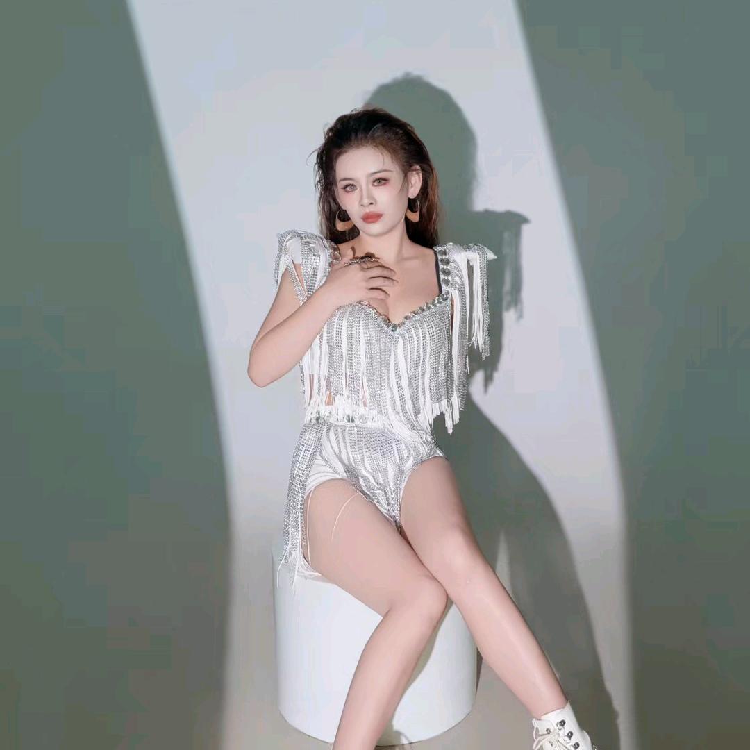 潮美摇滚歌手COCO