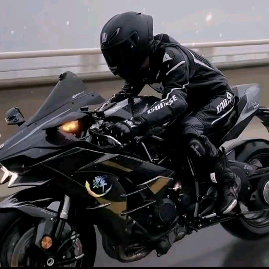 Danny(  ˊ ᵕ ˋ 💦²⁰²⁵