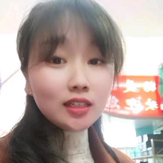 东郊路妈妈美服饰店