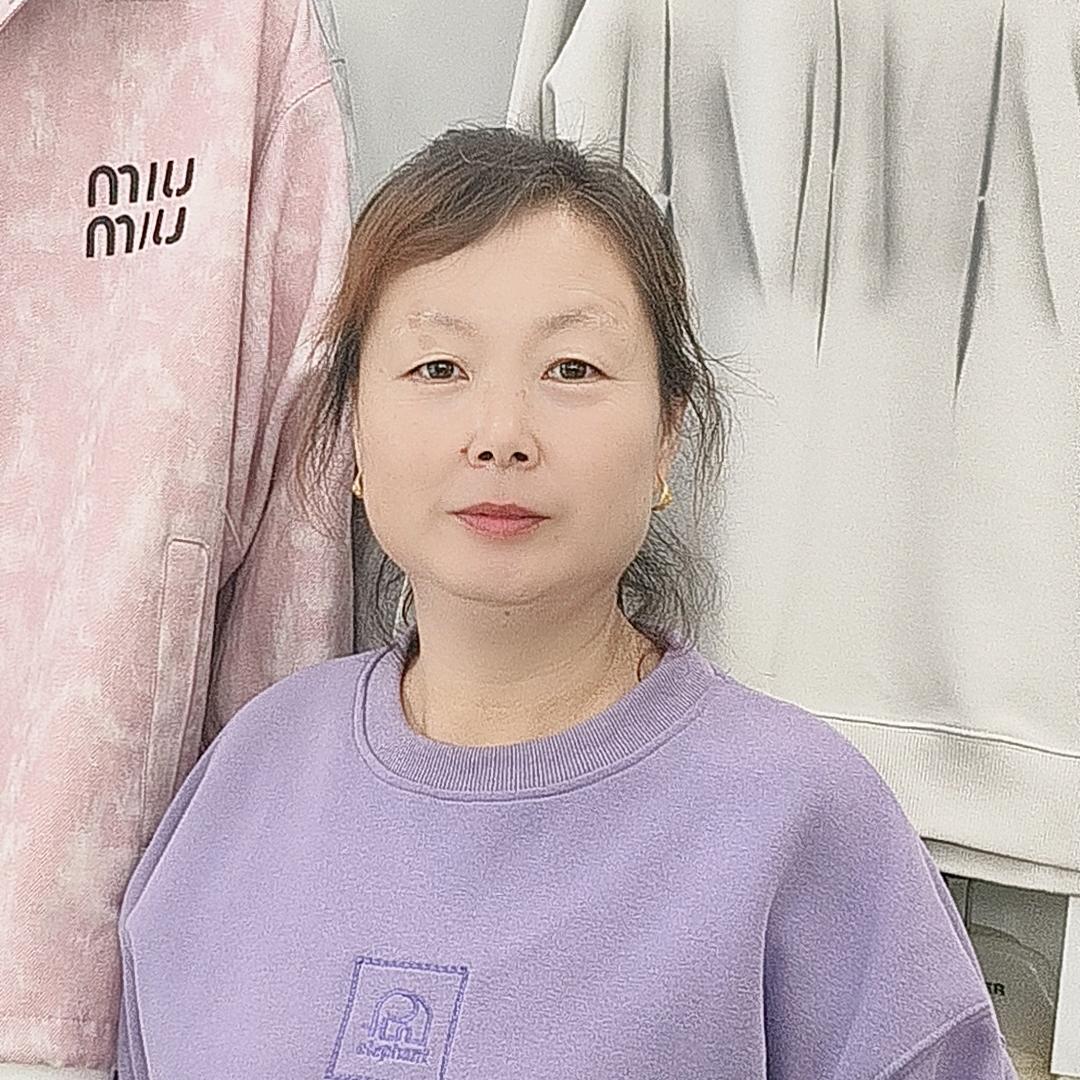 翼城休闲装郭姐