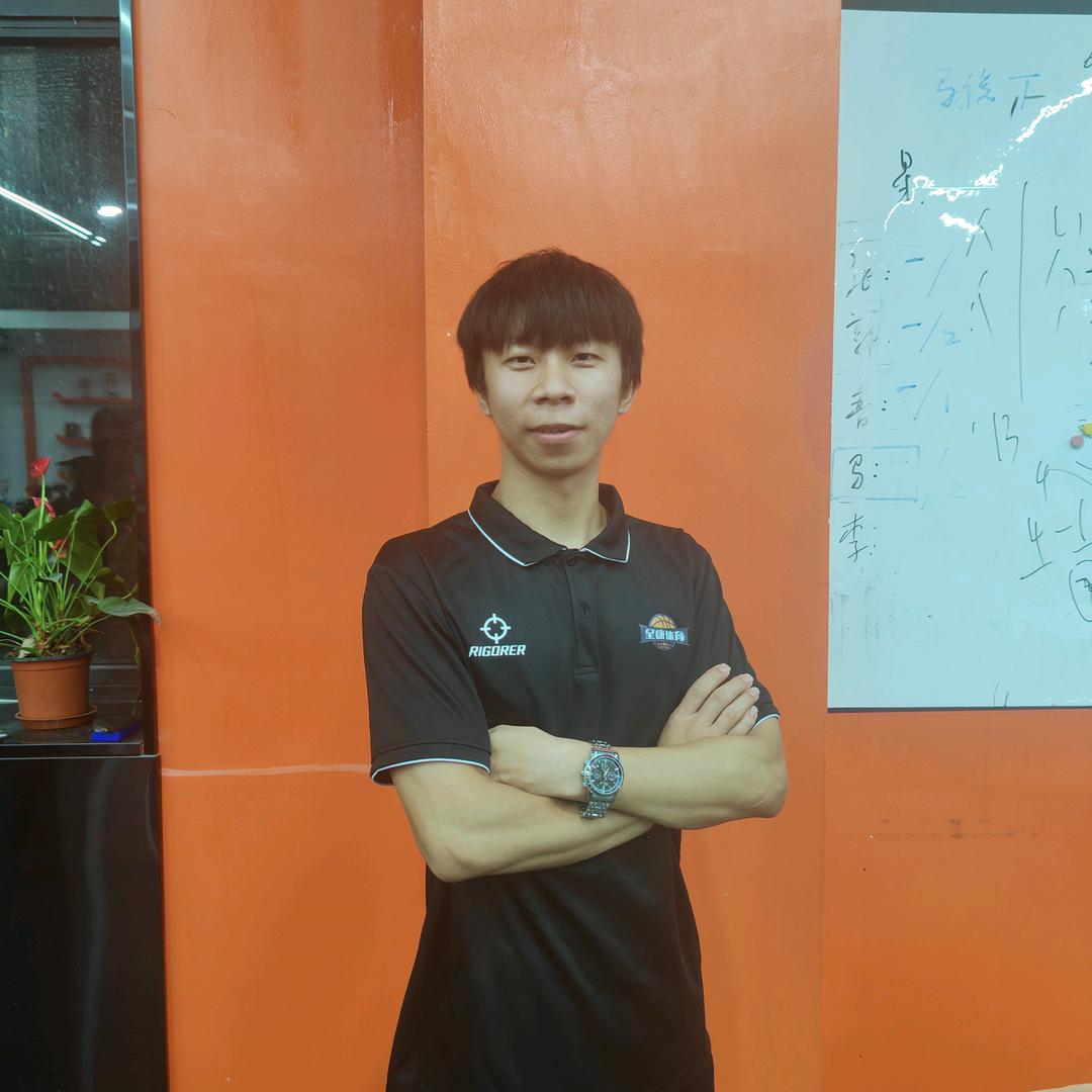 呈康🏸刘教练