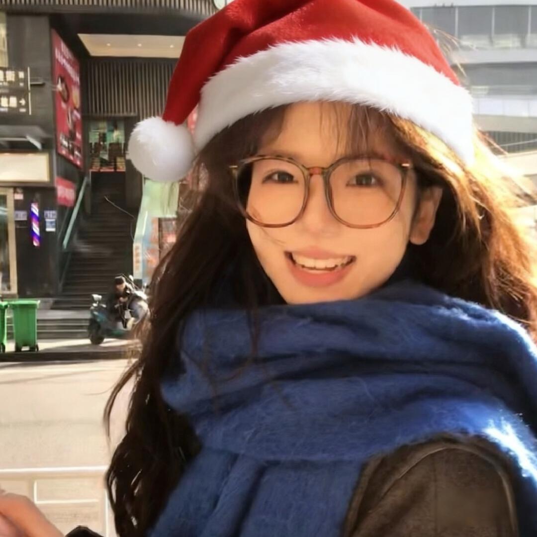 福挽青zzz