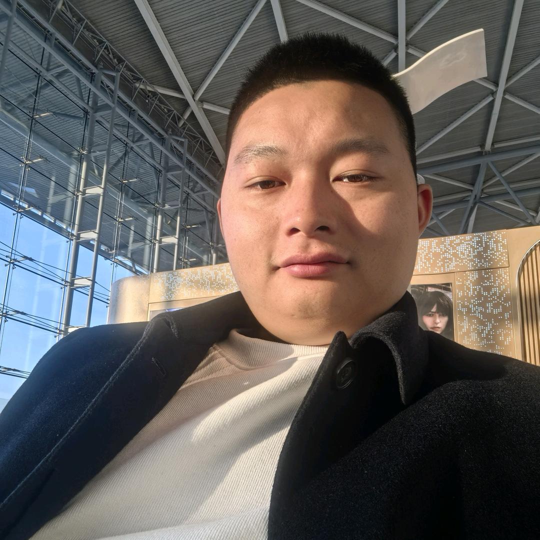 恩施松鼠Ai黄涛涛