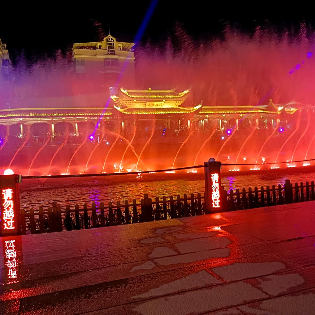 风雨同舟’努力过好每一天