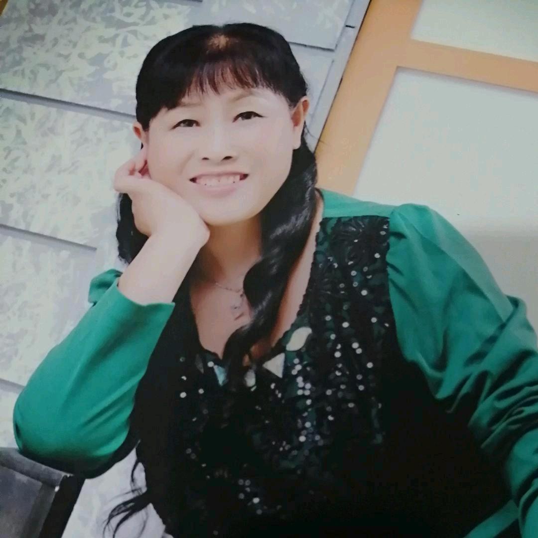 香香（中午十二点，八分首播
