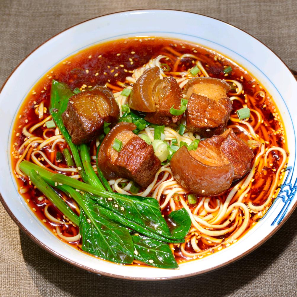 大肉面～小胖