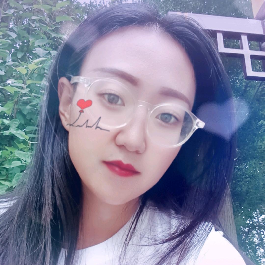 零落浮华~似月寒。