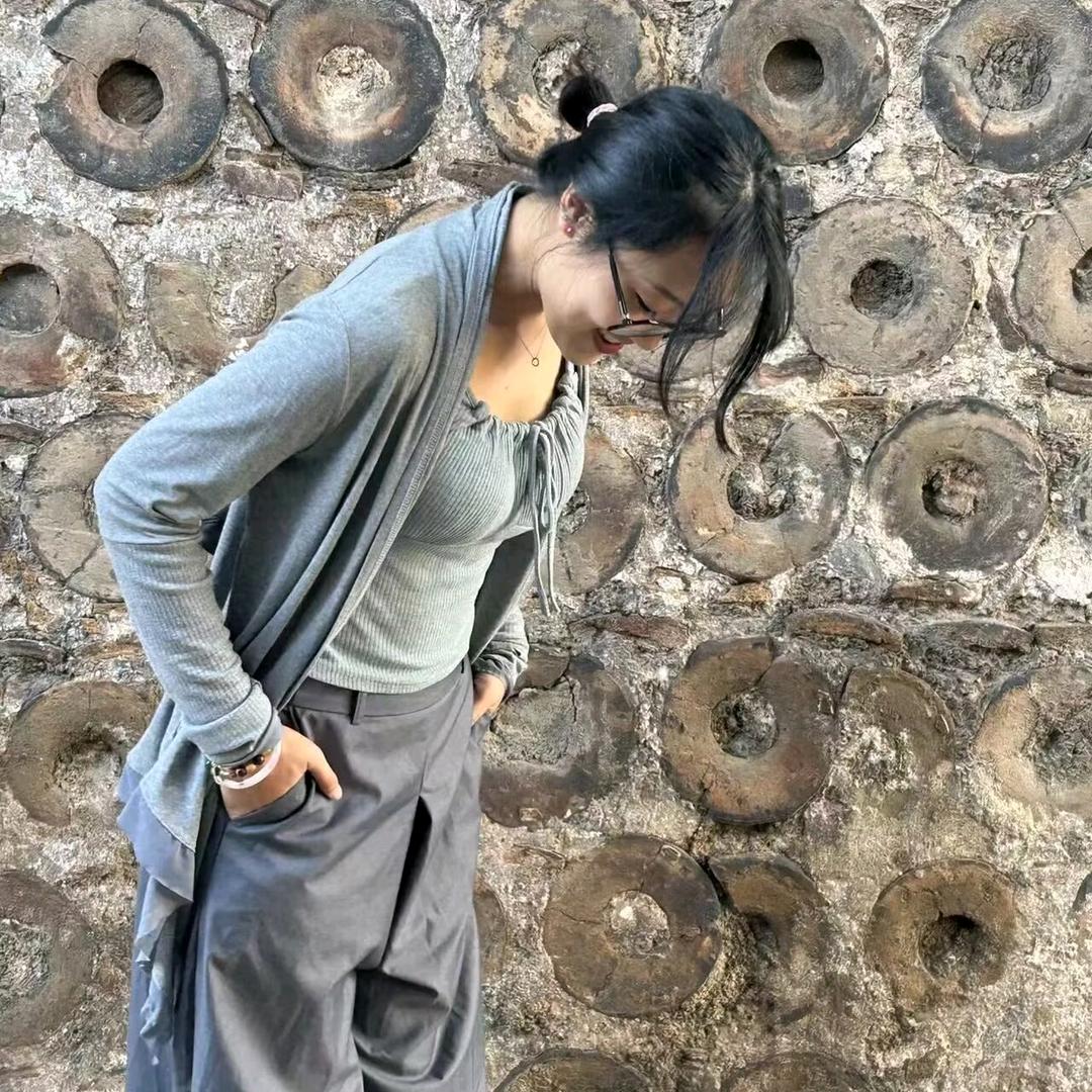 是茹艺吖