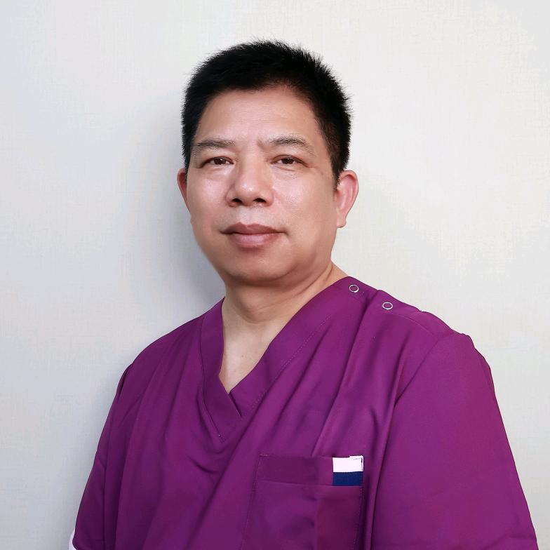 广州外科医生王纯忠